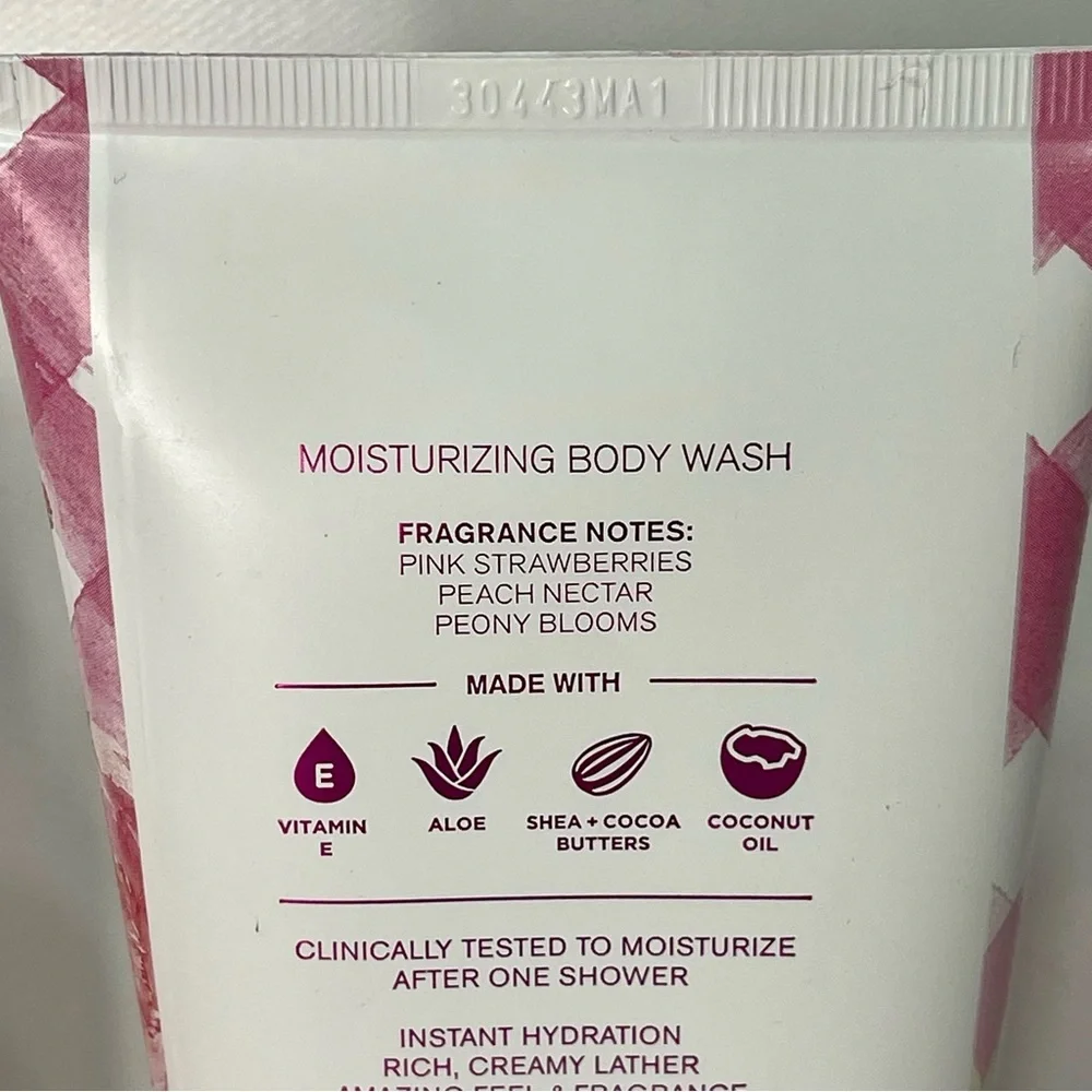 Bath & Body Works Gingham Gorgeous Gift Set Body Cream Scrub Nwt